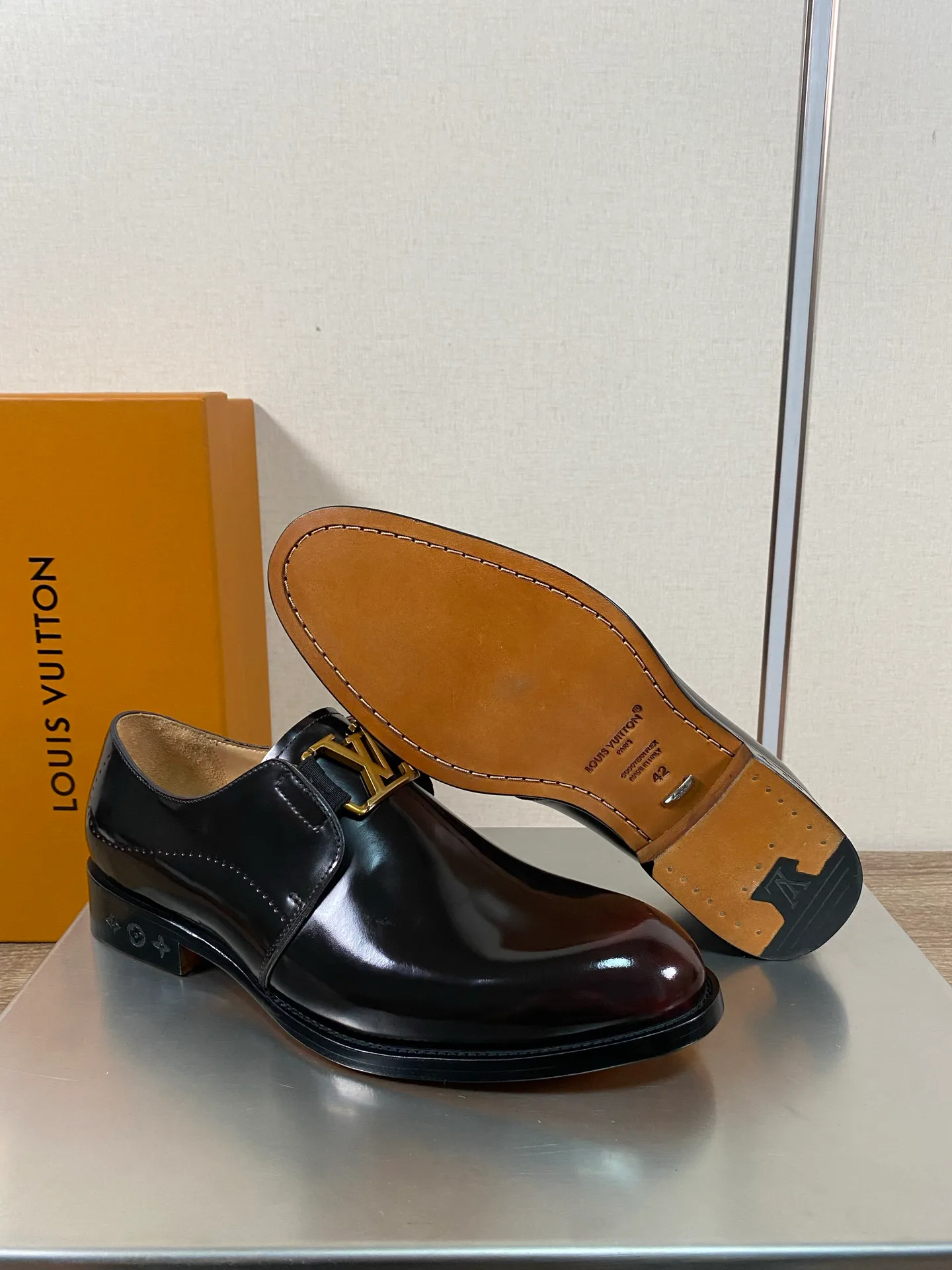 Лоферы И Туфли Мужские Louis Vuitton 18078686