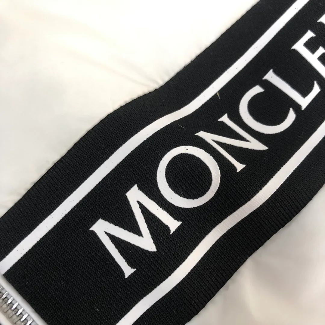 Куртки И Пуховики Мужские Moncler 375466