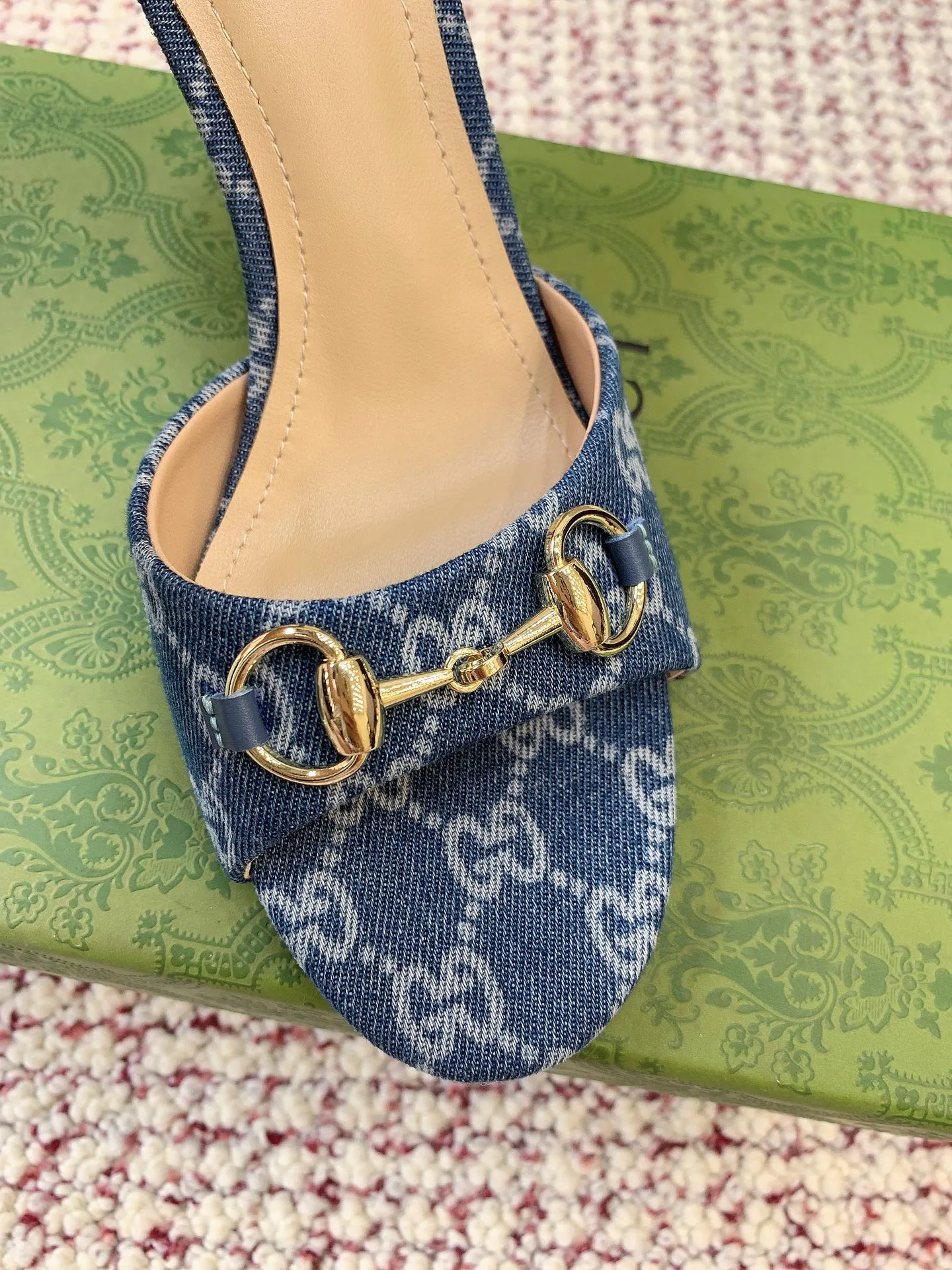 Босоножки Женские Gucci 13080969