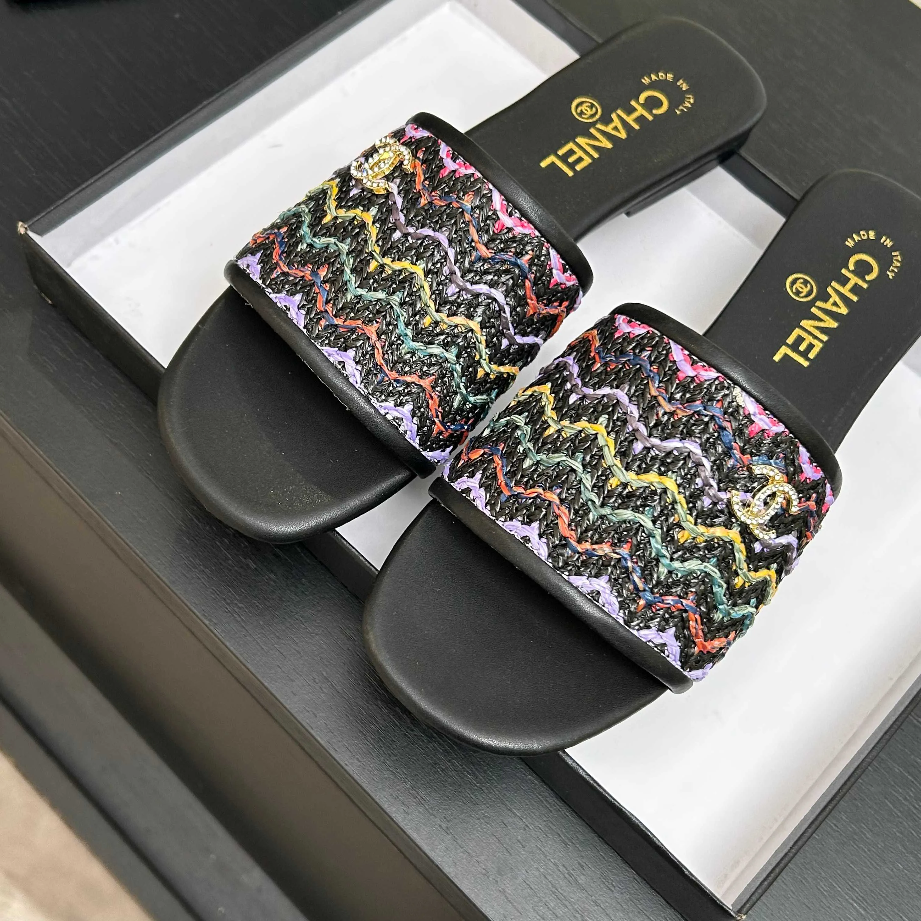 Шлепанцы Женские Chanel 10611366