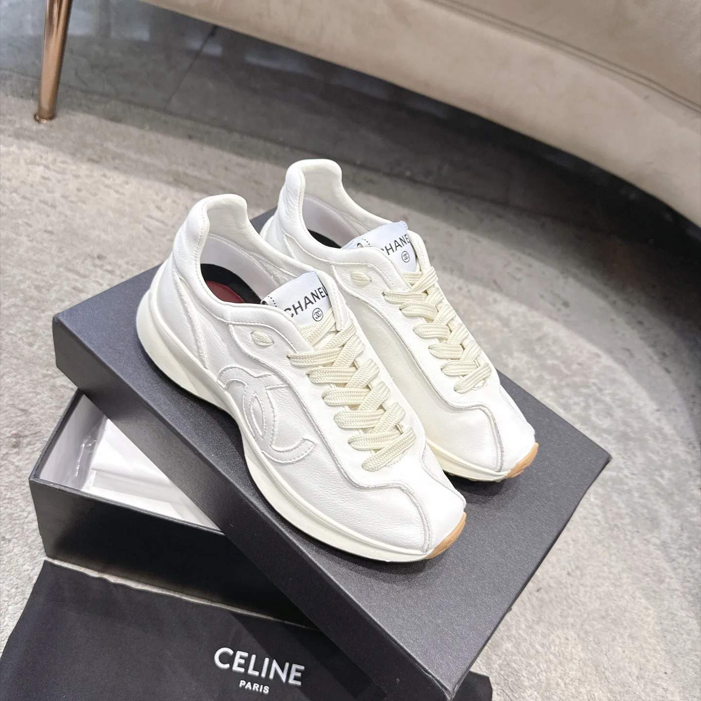 Кроссовки Женские Chanel 18737892