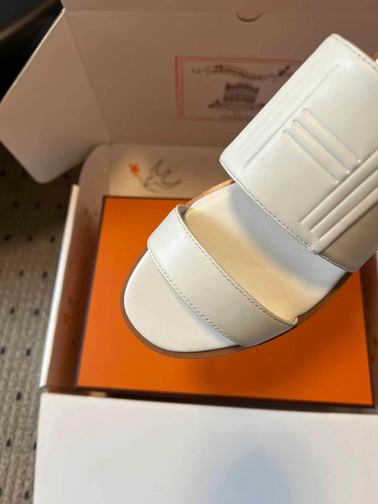 Шлепанцы Женские Hermes 10209592