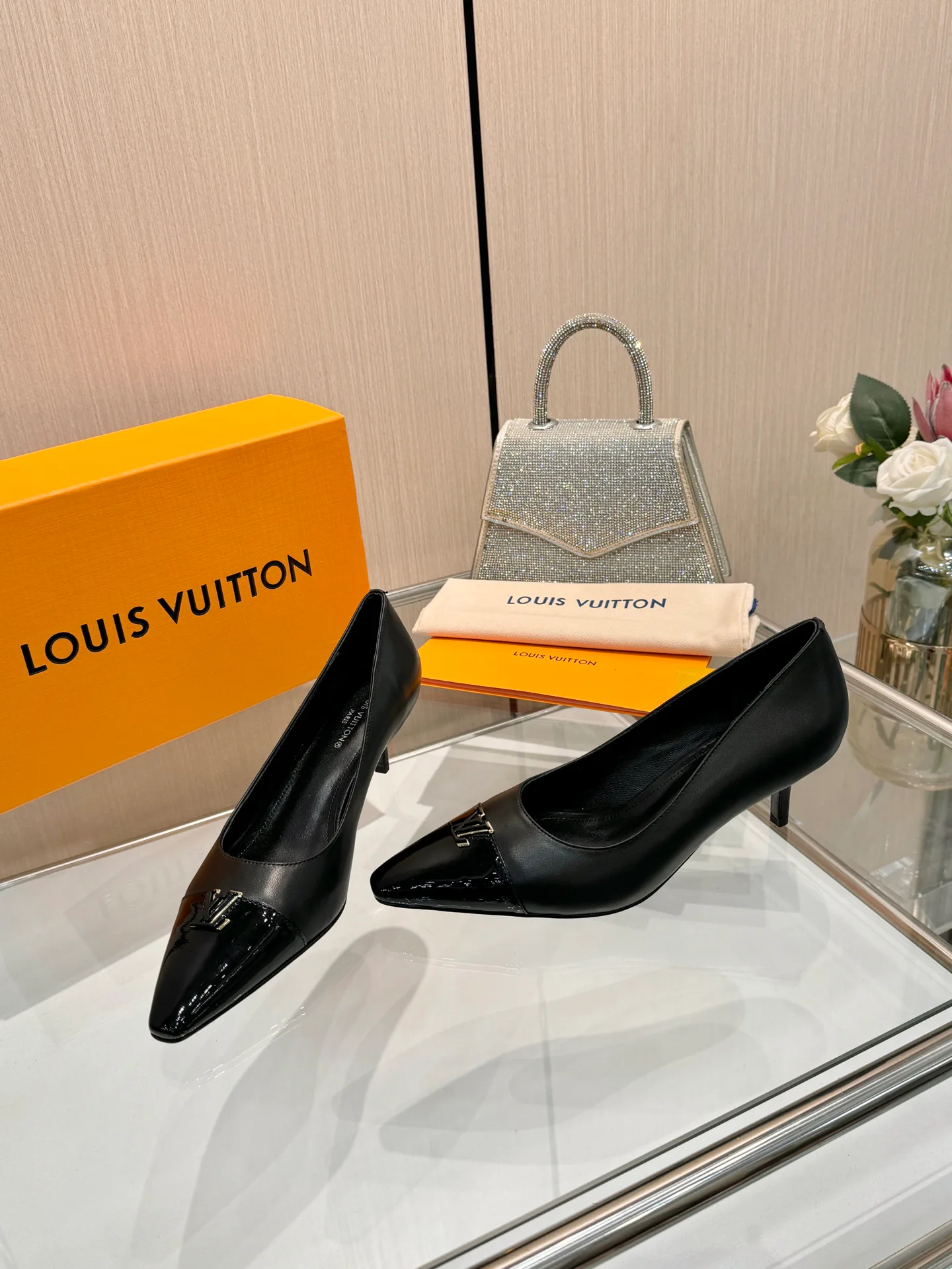 Туфли Женские Louis Vuitton 3120971