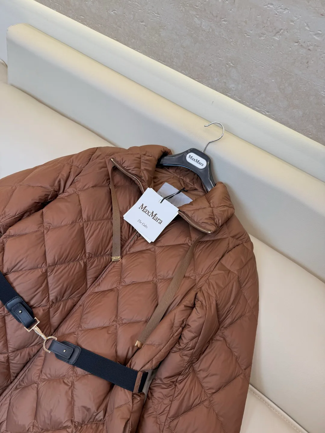 Куртки И Пуховики Женские Max Mara 18855823