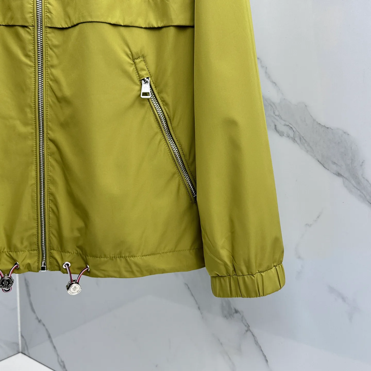 Куртки И Пуховики Мужские Moncler 2237381