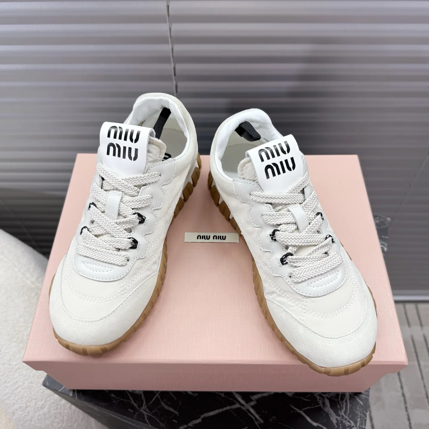 Кроссовки Женские Miu Miu 3742541