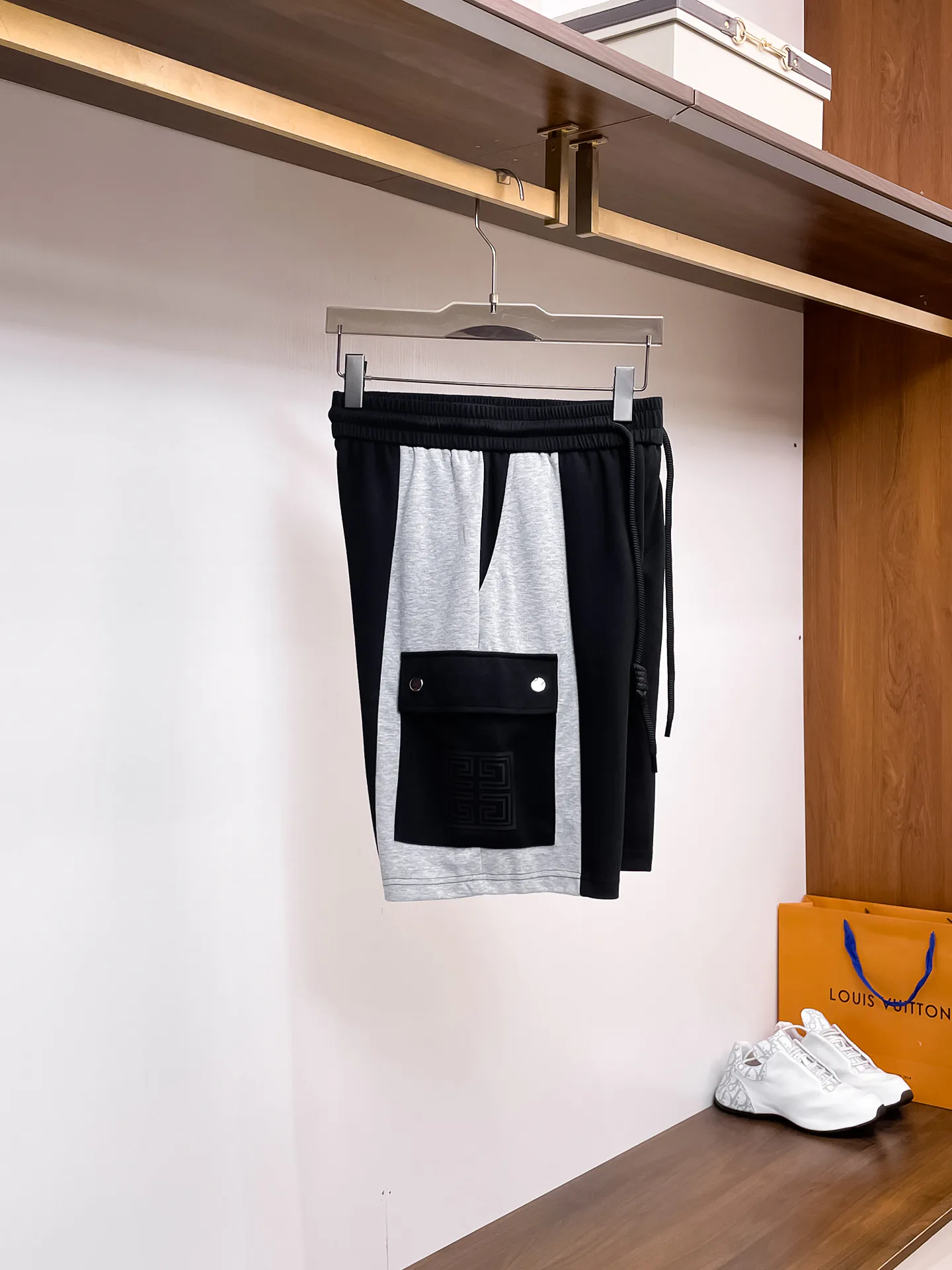 Шорты Мужские Givenchy 13417583