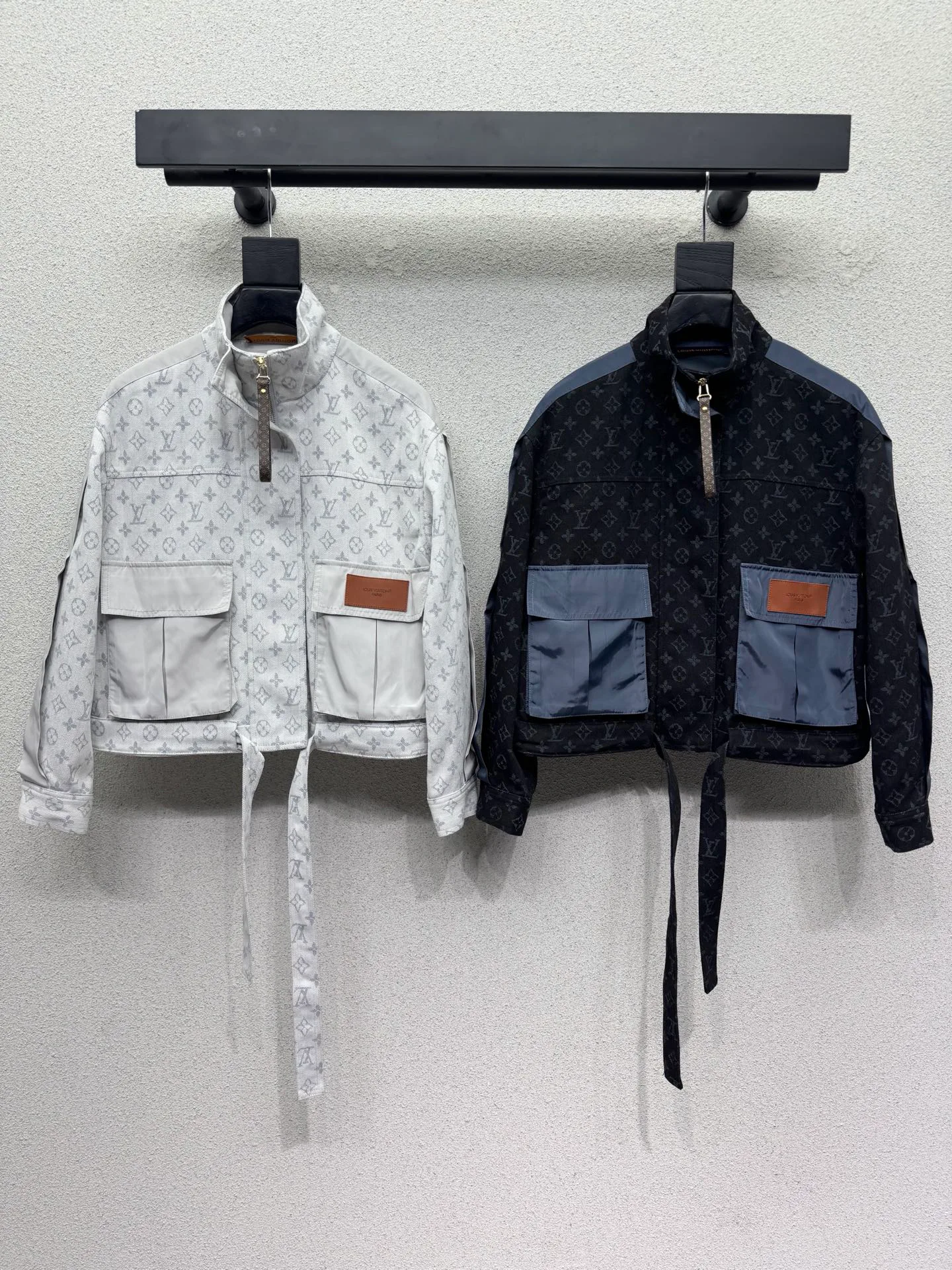 Куртки И Пуховики Женские Louis Vuitton 18327884
