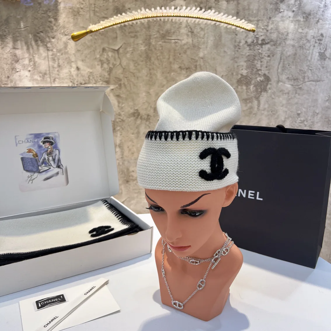 Головные Уборы Chanel 4687742