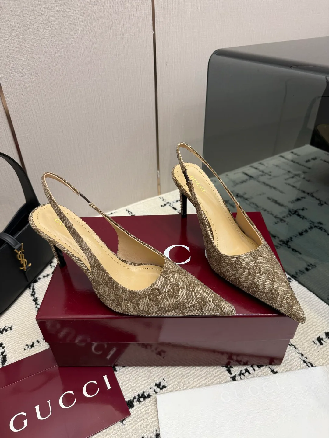 Туфли Женские Gucci 19482368