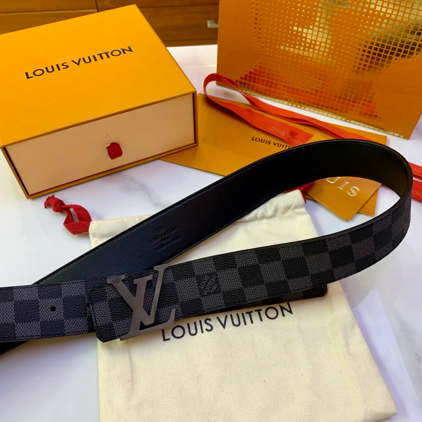 Ремни Louis Vuitton 17682153