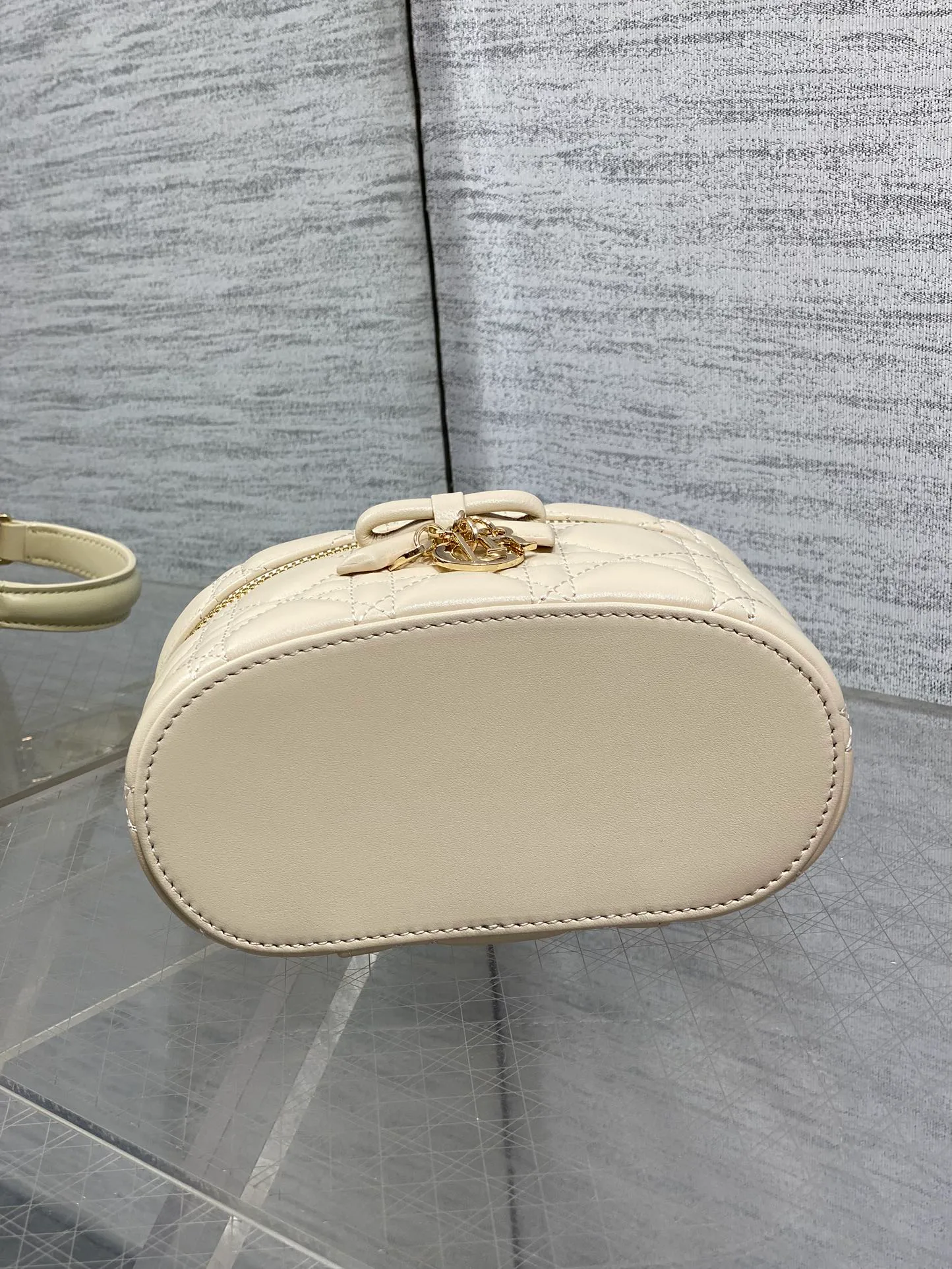 Клатчи Женские Christian Dior 12189463