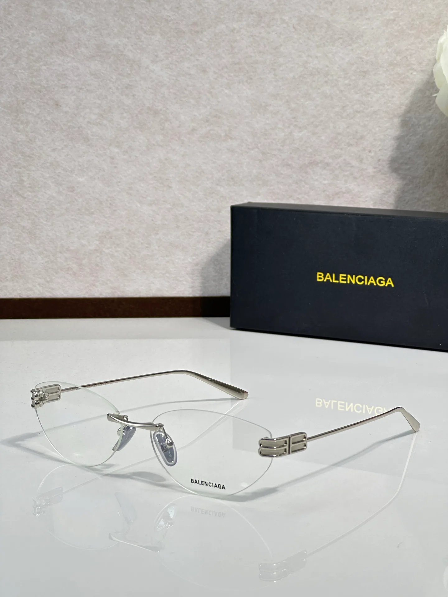 Очки Balenciaga 5957071