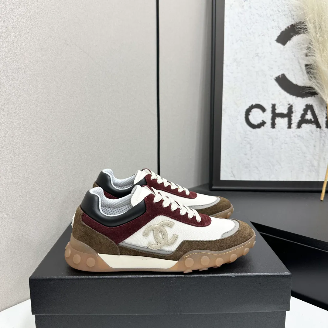 Кроссовки Женские Chanel 18025580