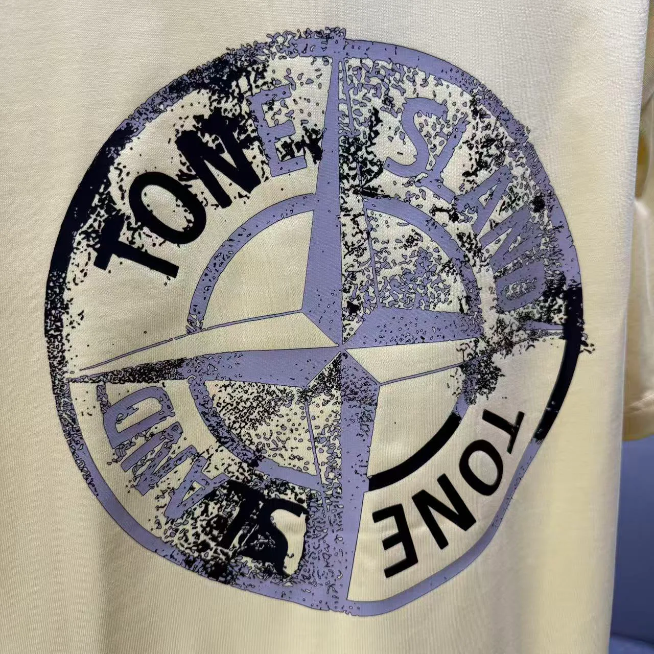 Футболки Женские Stone Island 11948563