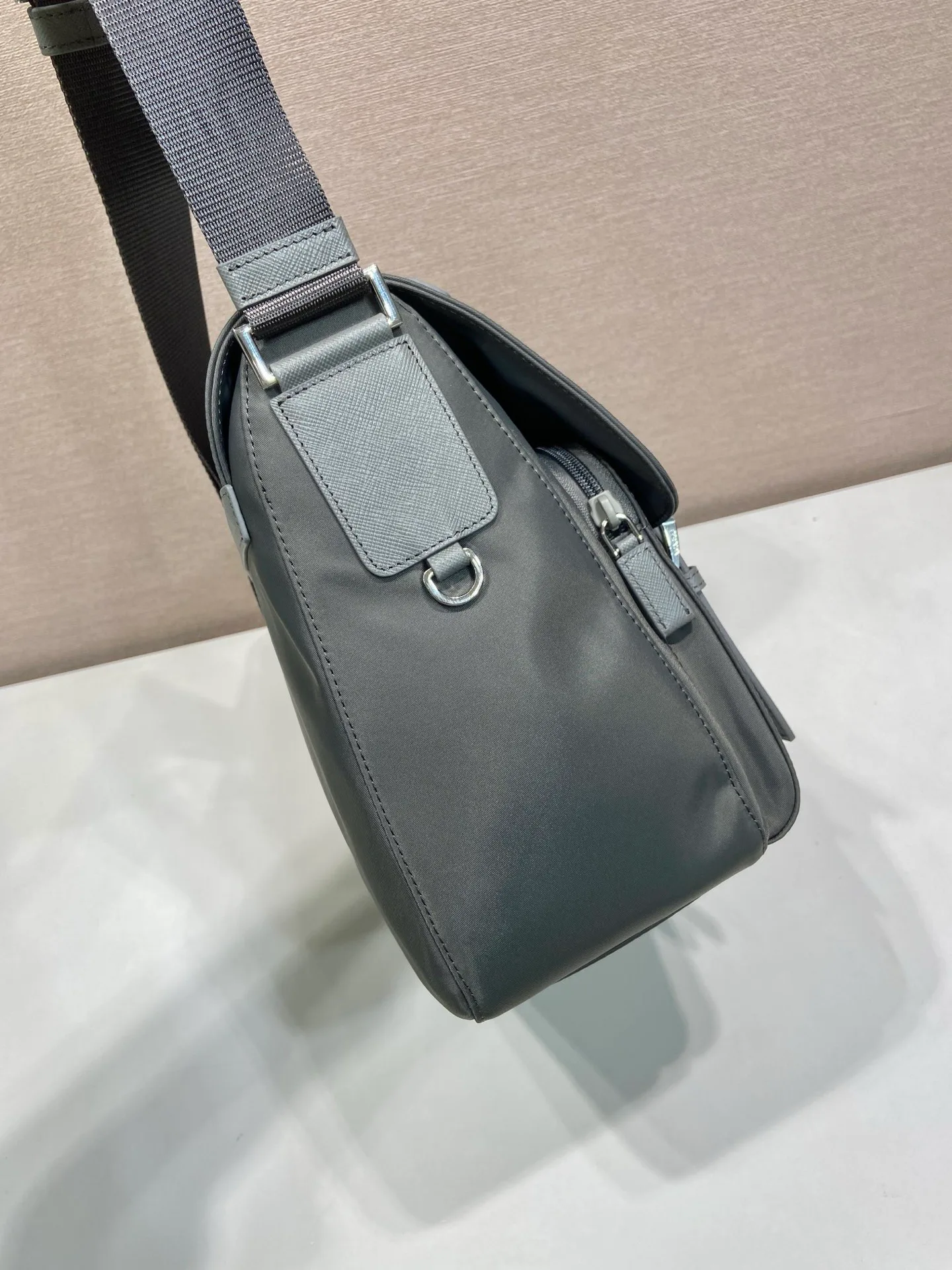 Сумки На Ремне Женские Prada 13162697