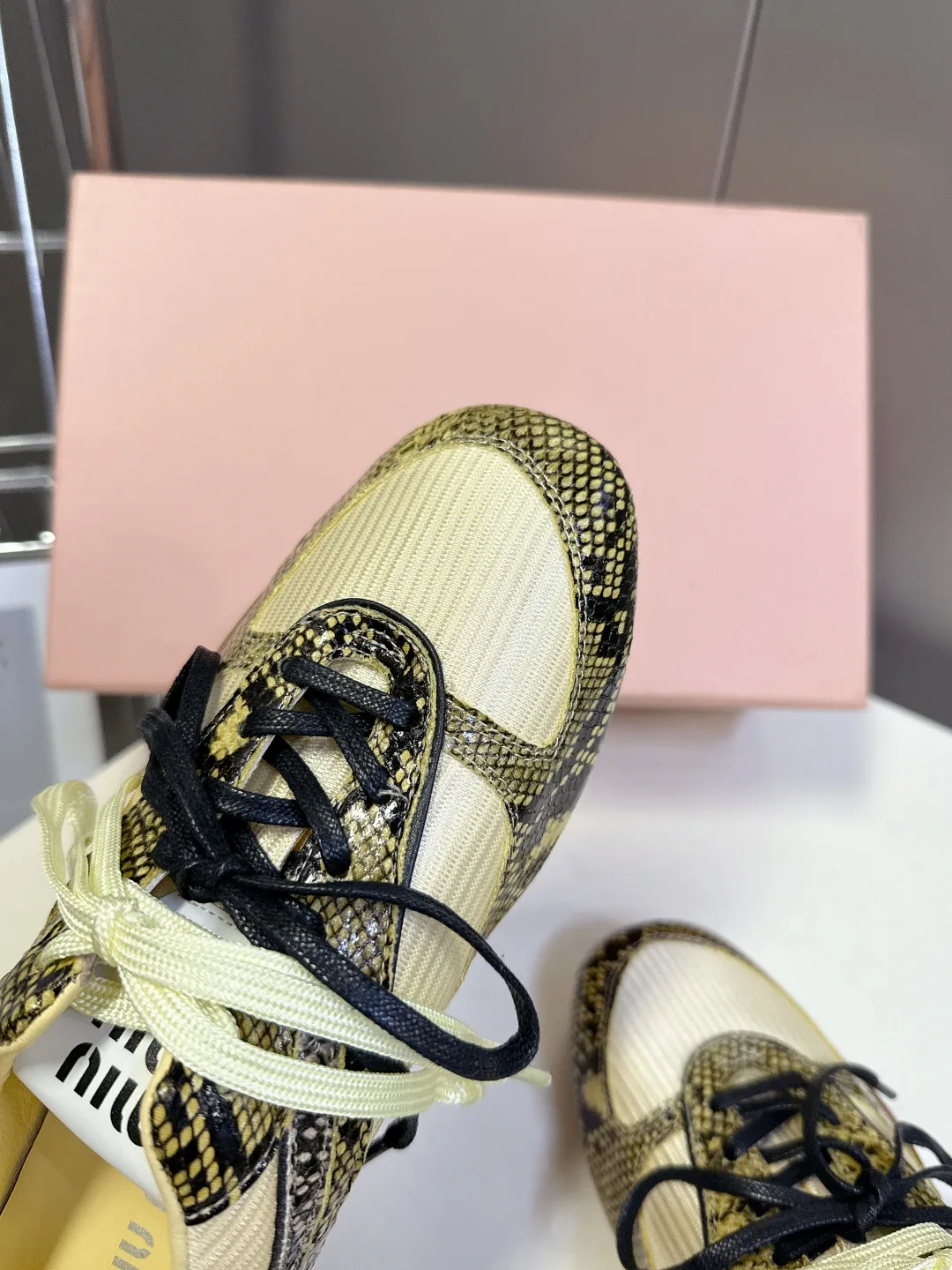 Кроссовки Женские Miu Miu 139522