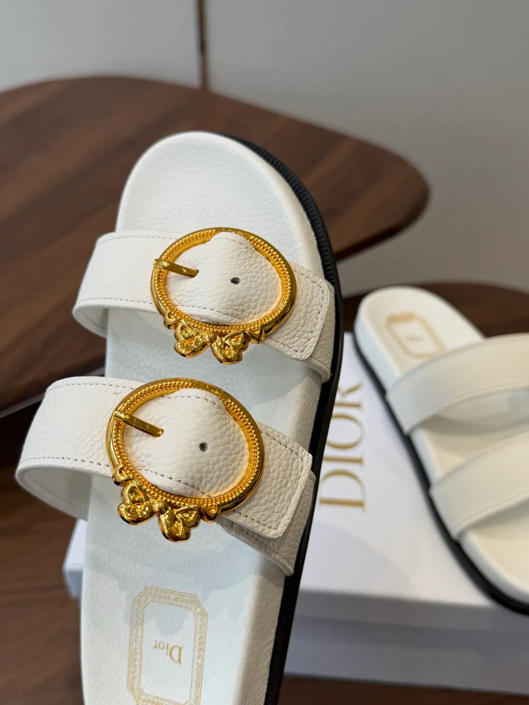 Шлепанцы Женские Christian Dior 17461310