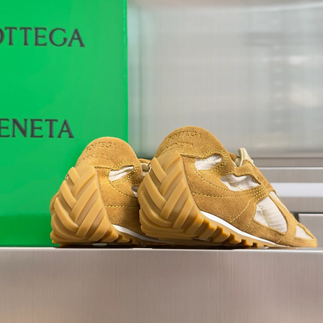 Кроссовки Женские Bottega Veneta 13300451