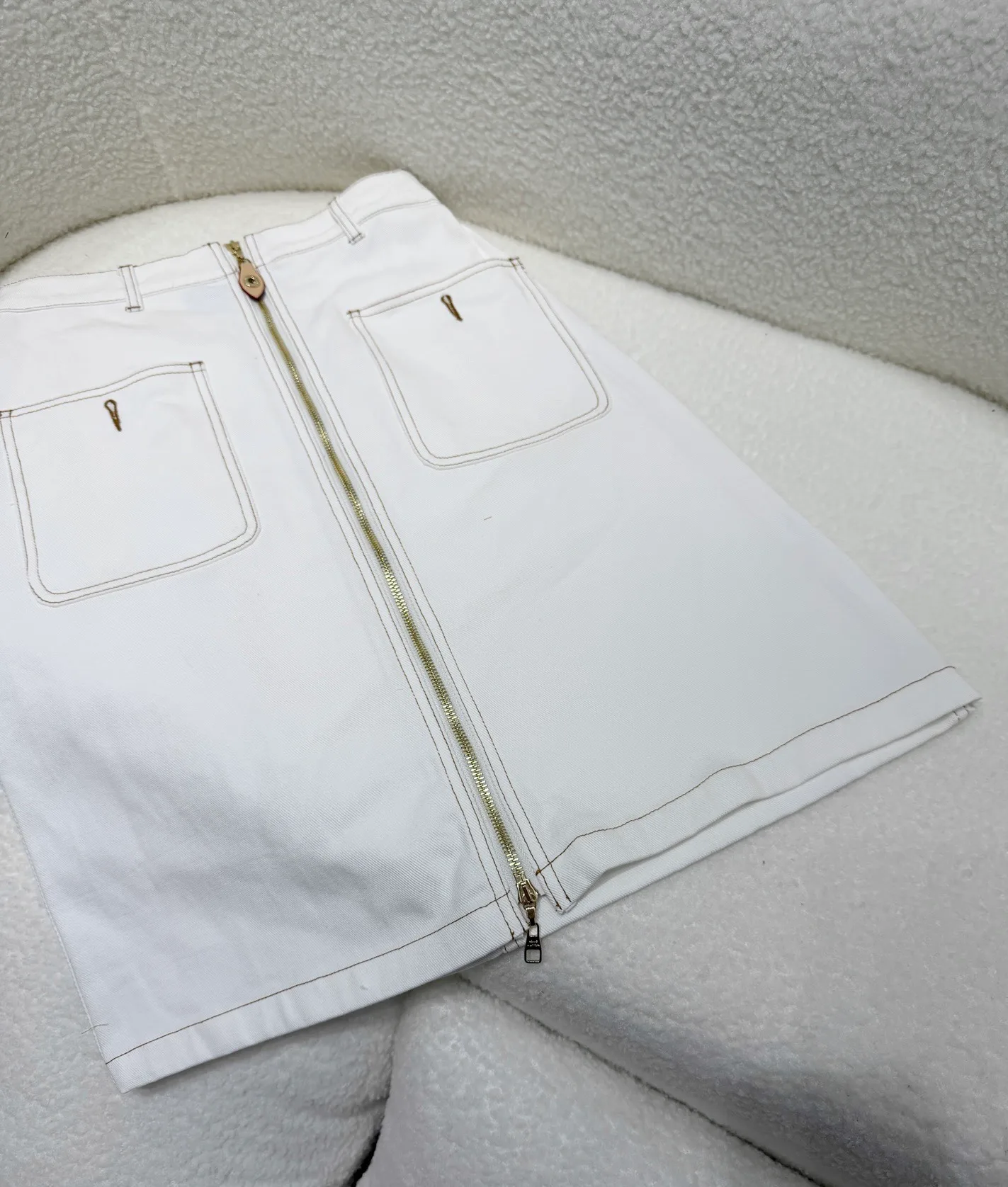 Джинсы Женские Louis Vuitton 11692037