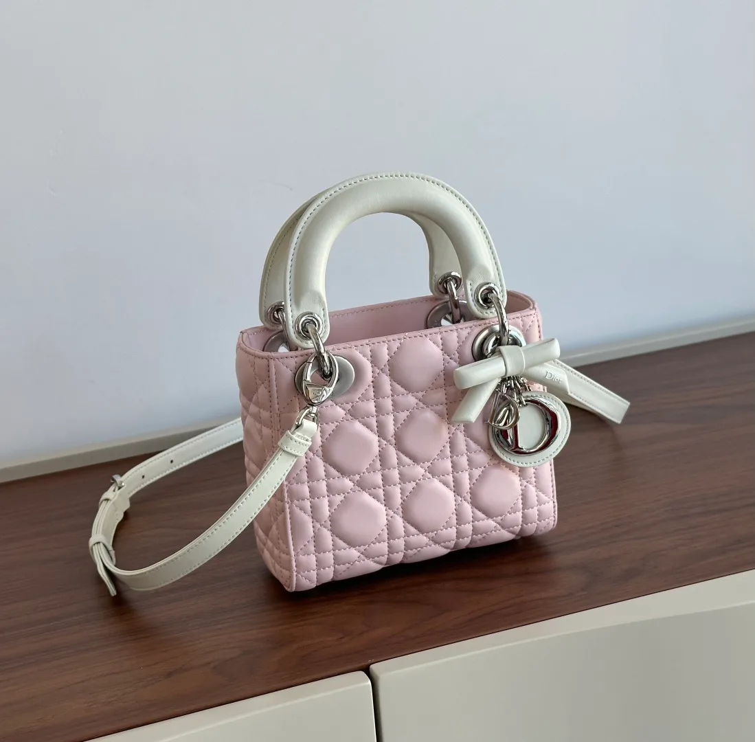 Классические Сумки Женские Christian Dior 18052780