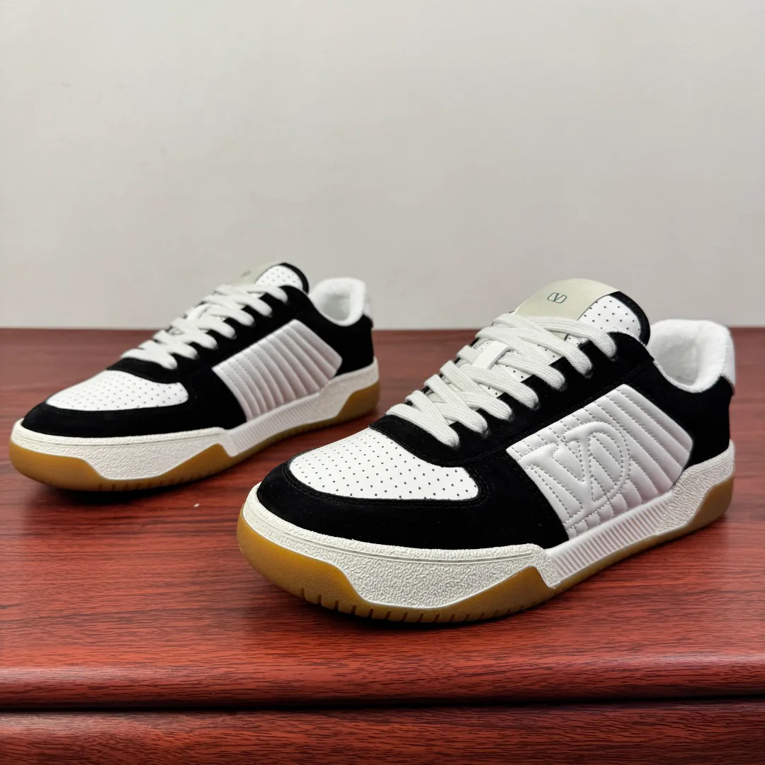 Кроссовки Мужские Valentino 18243516