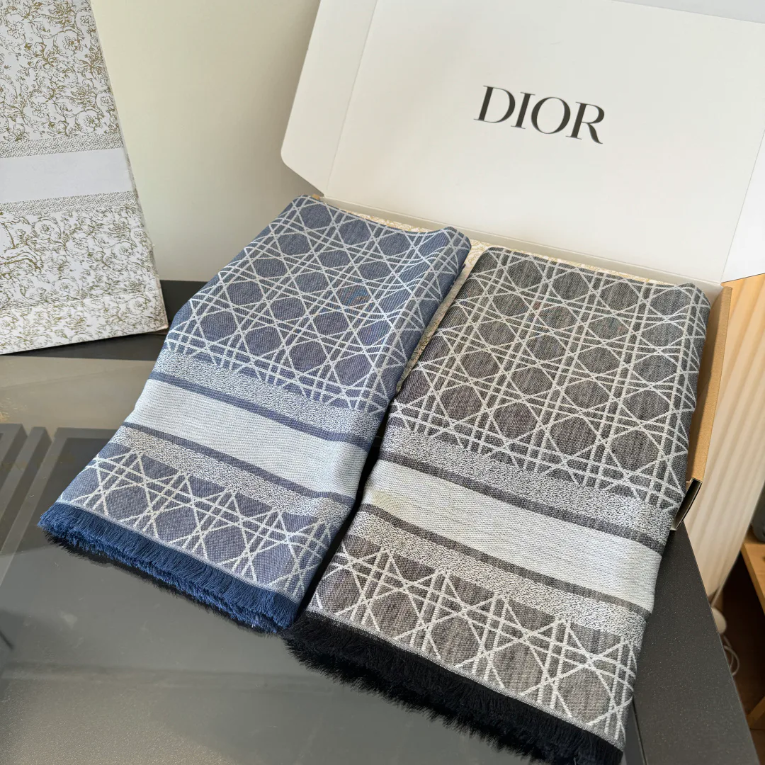 Шарфы Christian Dior 17827488
