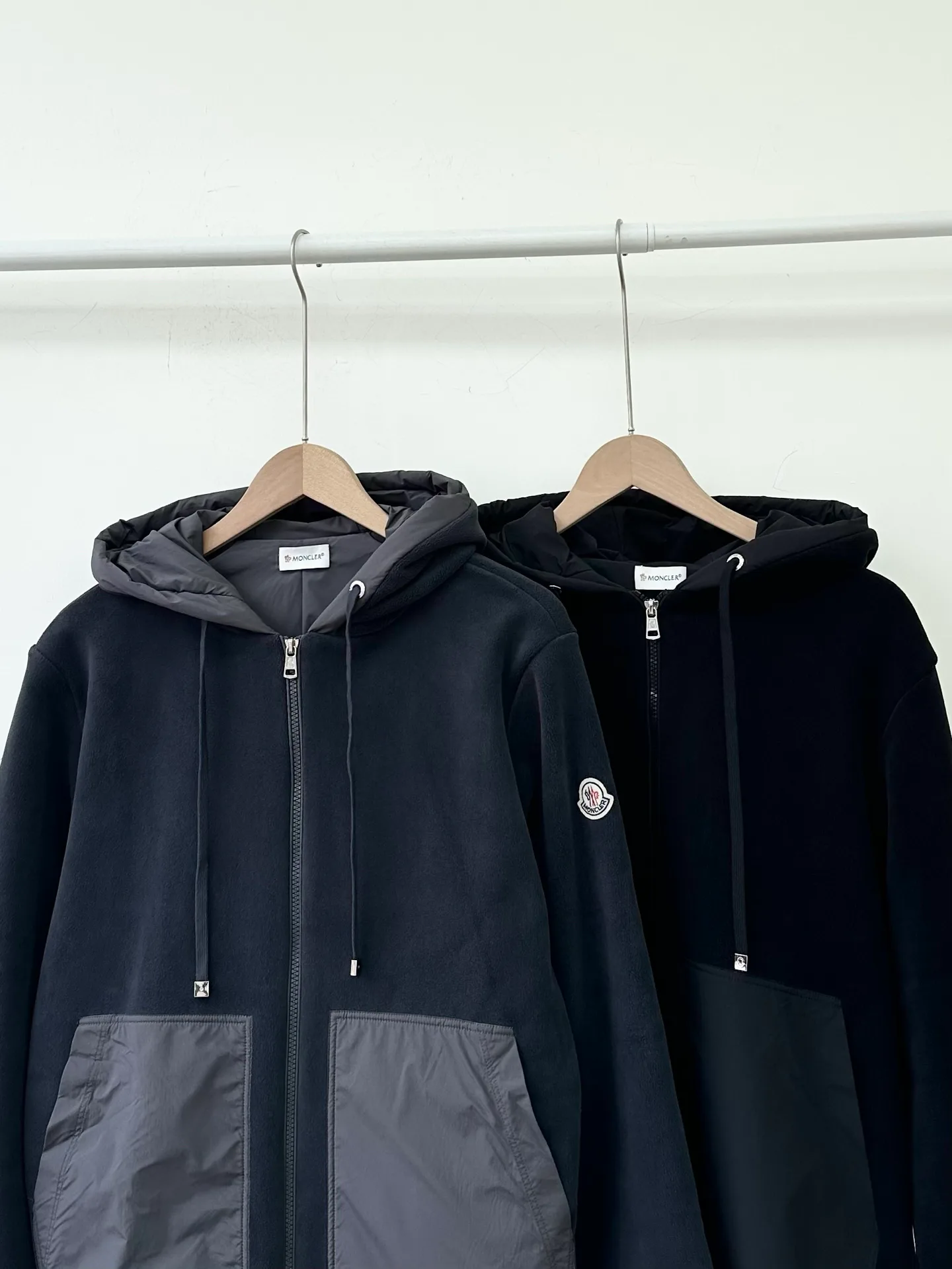 Куртки И Пуховики Мужские Moncler 17924700