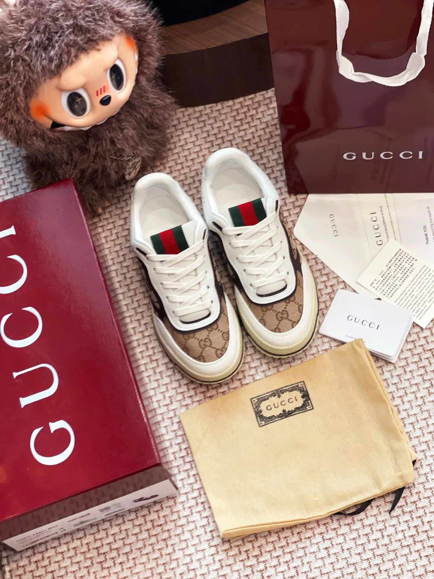 Кроссовки Женские Gucci 10477215