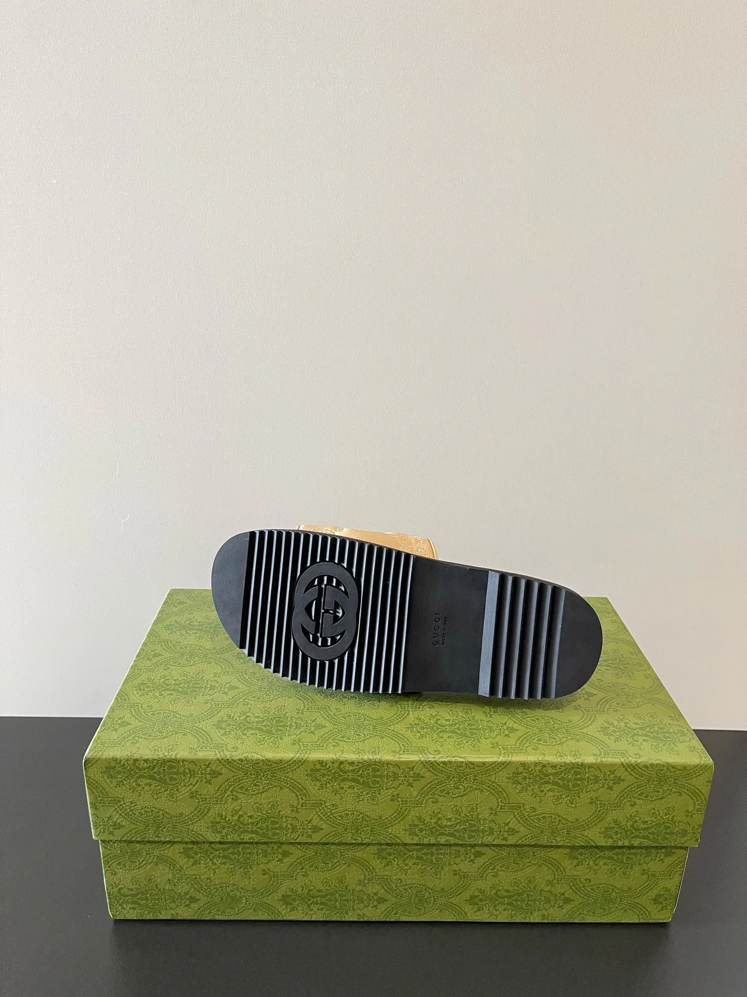 Шлепанцы Женские Gucci 30081