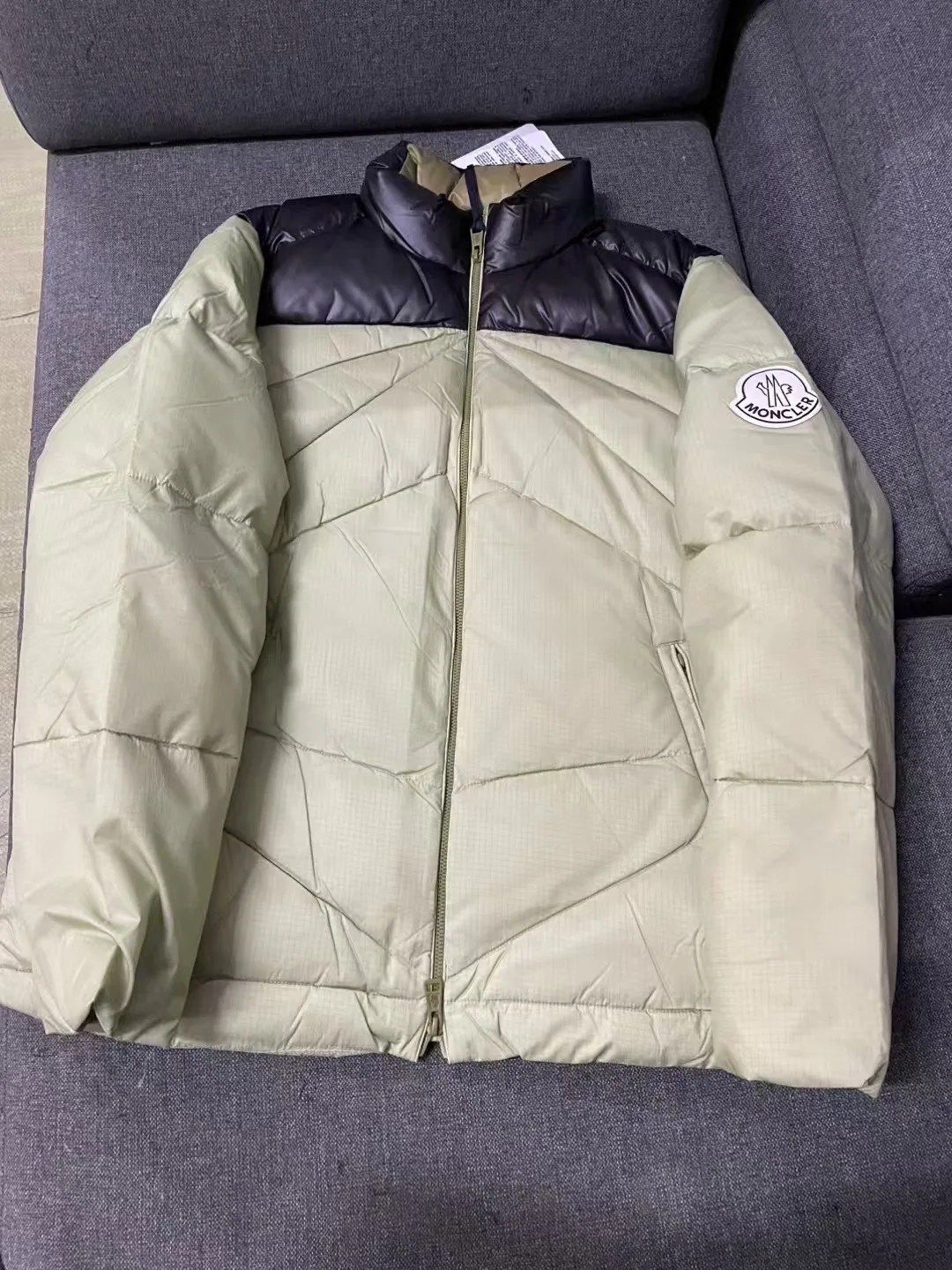 Куртки Мужские Moncler 3529