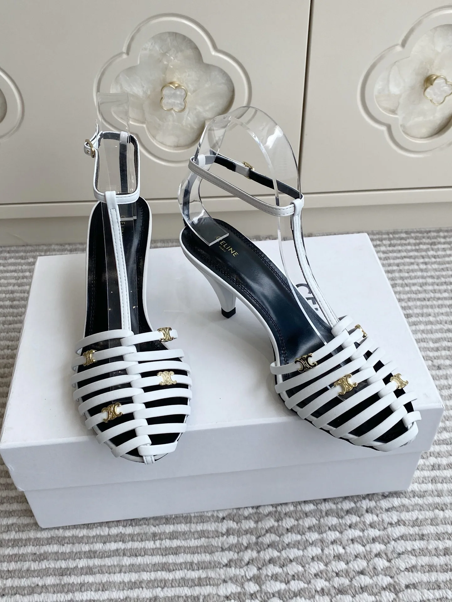Босоножки Женские Celine 12622718