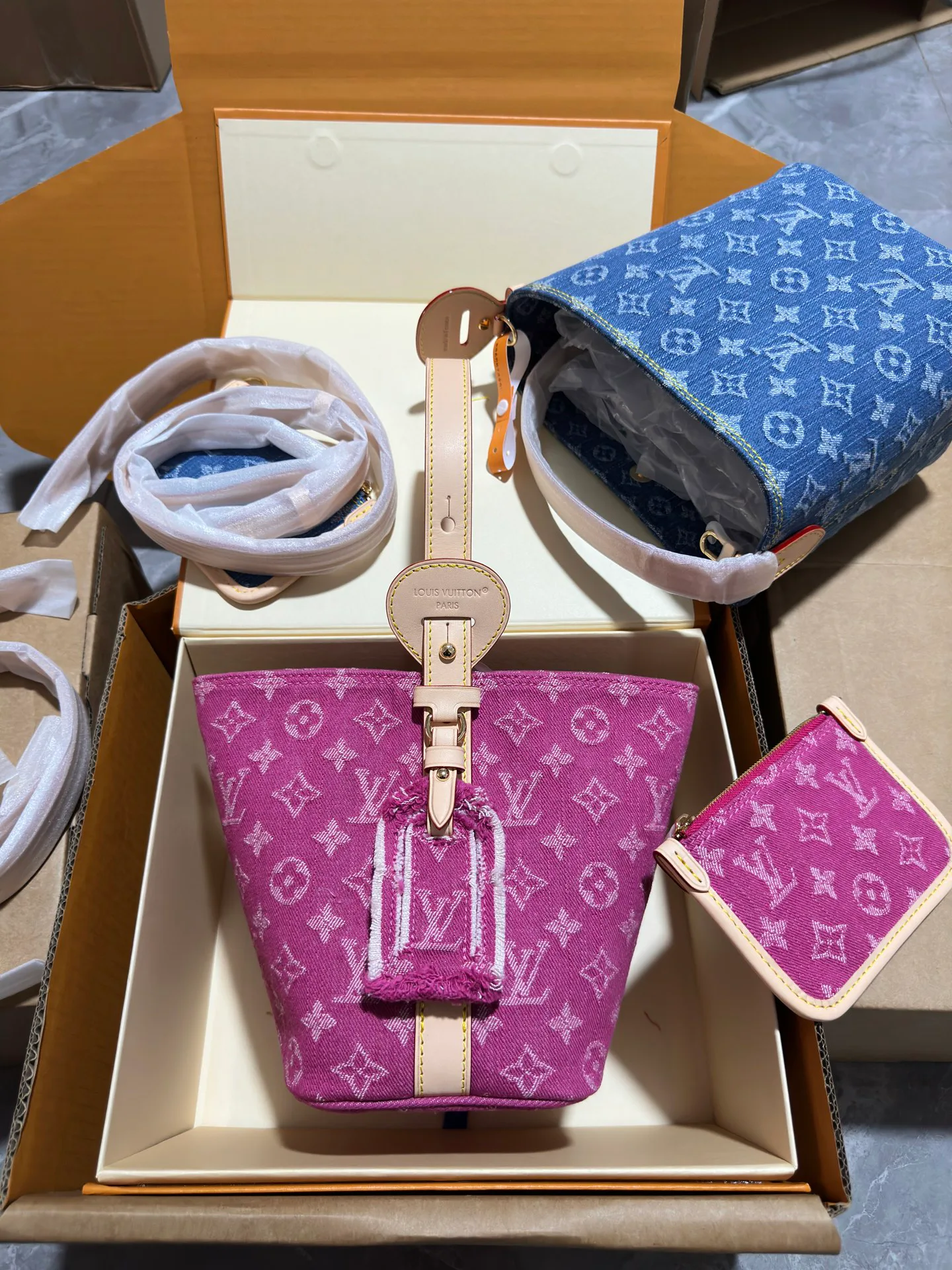 Классические Сумки Женские Louis Vuitton 12116453