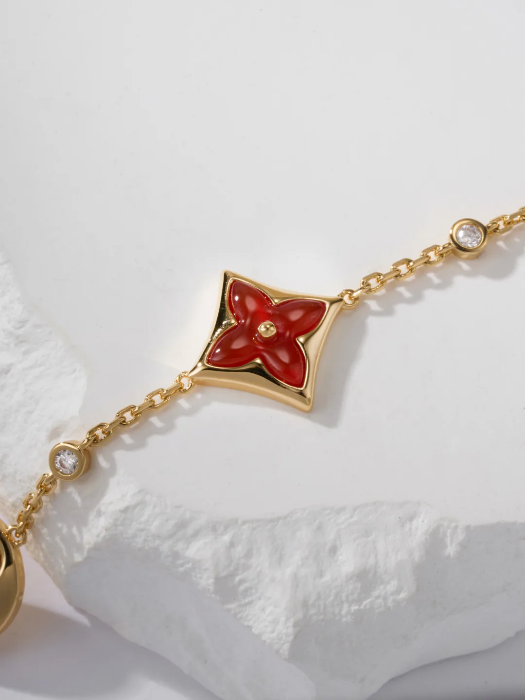 Бижутерия Louis Vuitton 18176623