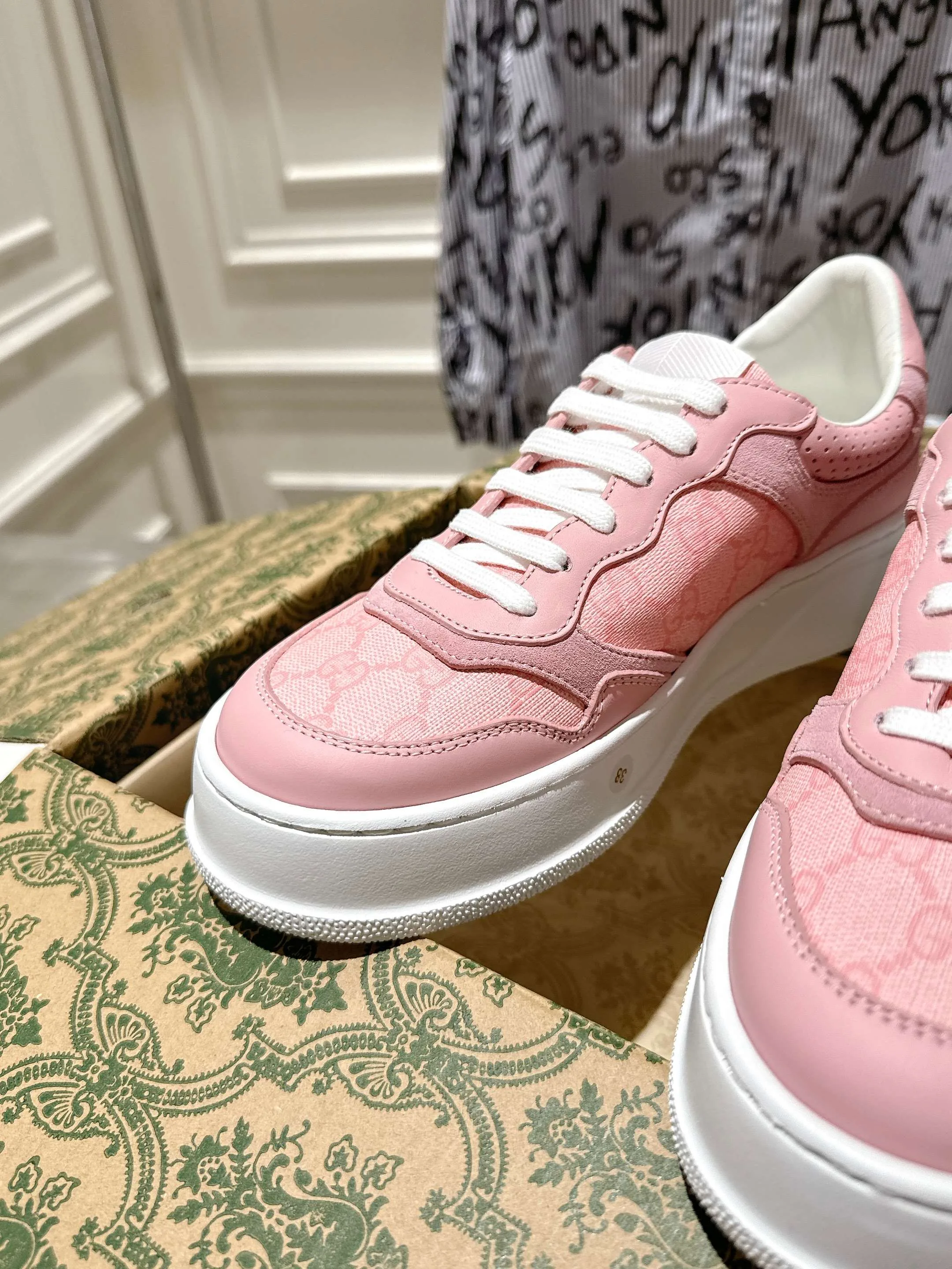 Кеды Женские Gucci 354737