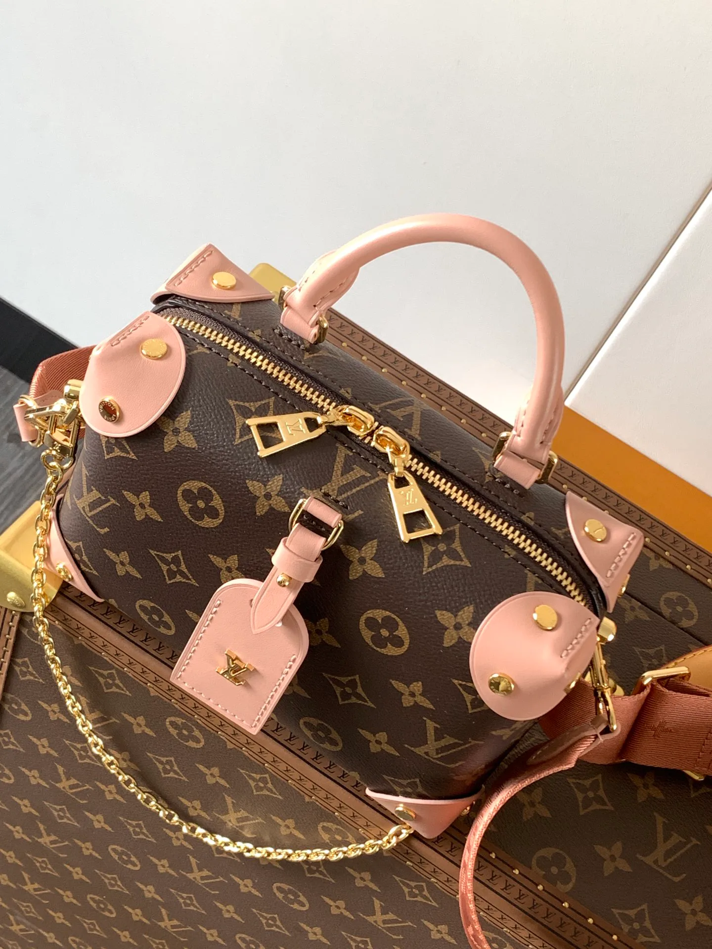 Классические Сумки Женские Louis Vuitton 11394864