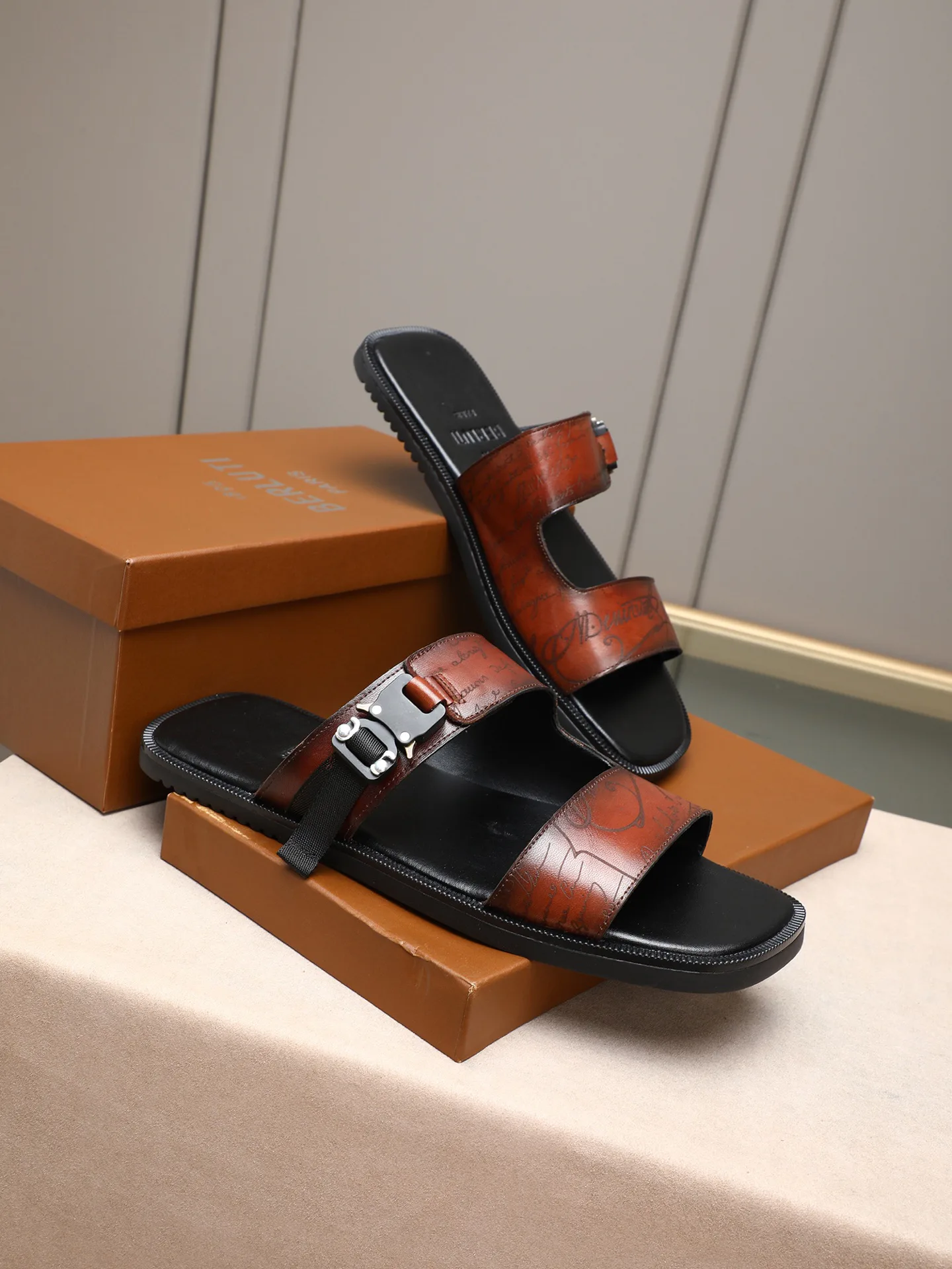 Сандалии Мужские Berluti 11703783