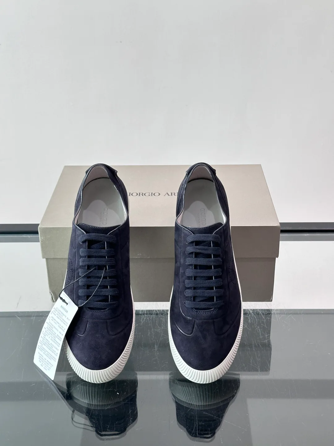 Кроссовки Женские Armani 17982561