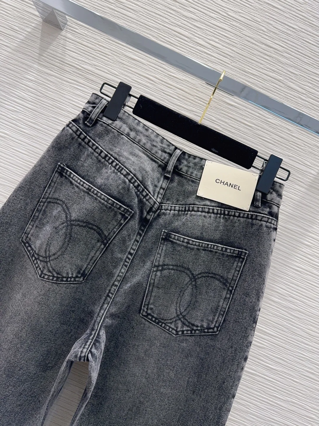 Джинсы Женские Chanel 18305781