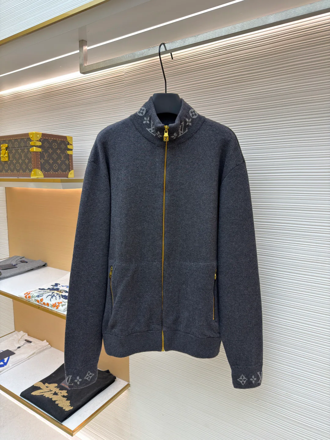 Куртки Женские Louis Vuitton 412893