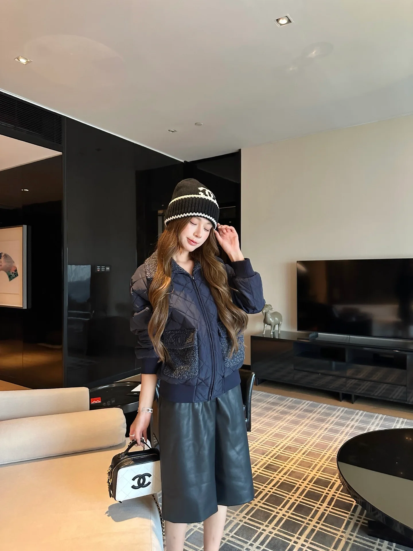 Куртки И Пуховики Женские Chanel 19503142