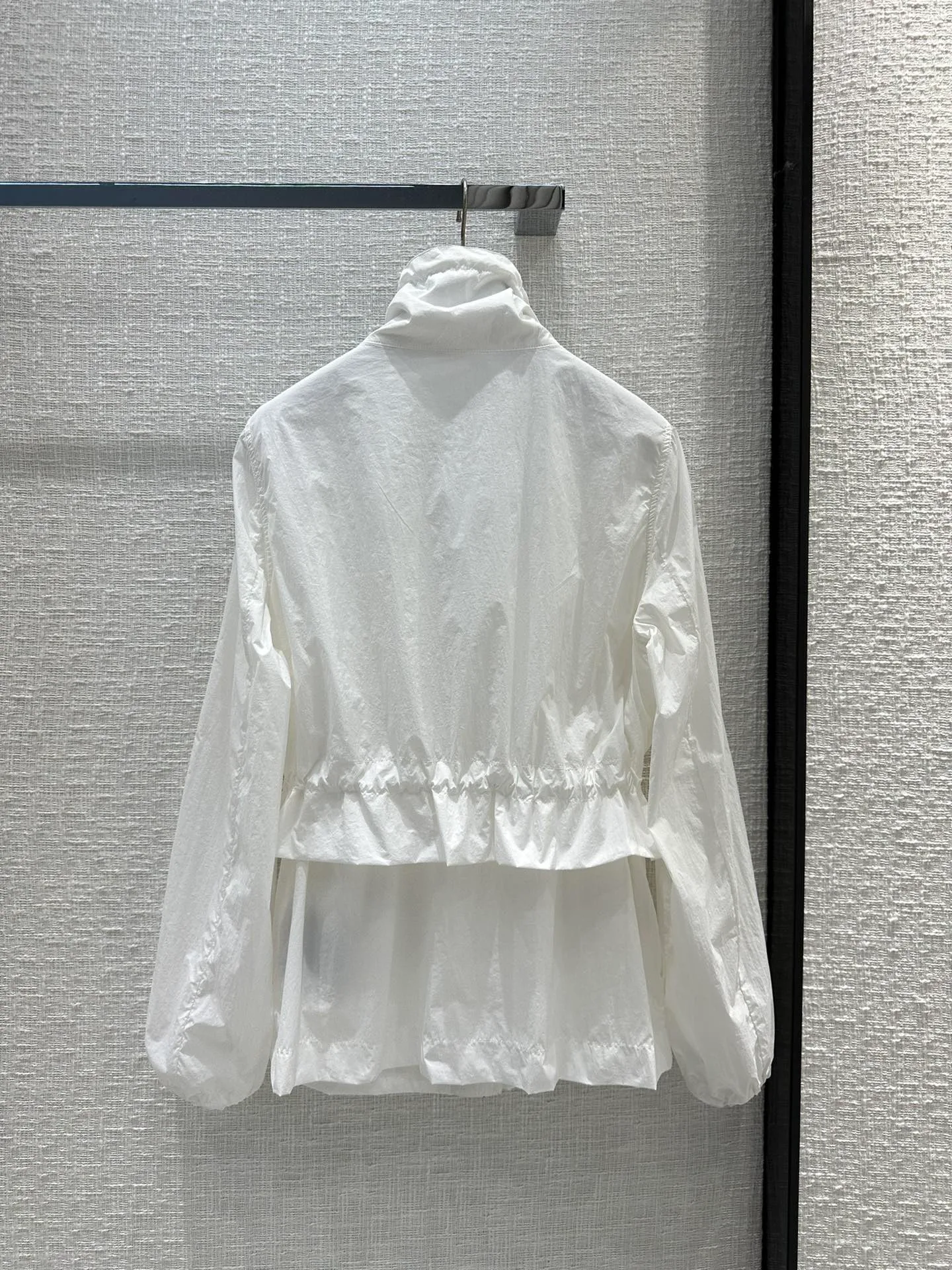 Куртки И Пуховики Женские Moncler 12778595