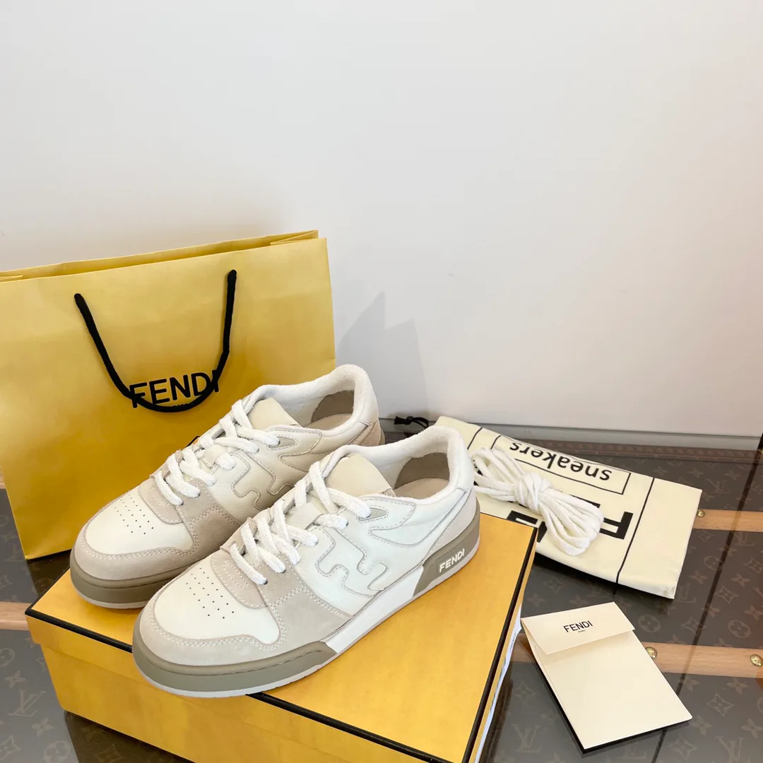 Кроссовки Женские Fendi 11161939