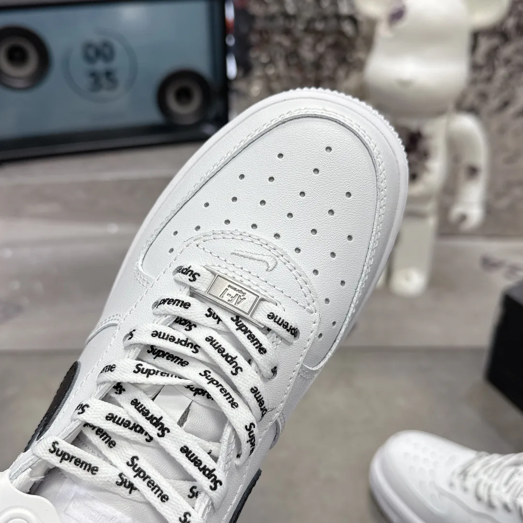 Кроссовки Женские Supreme 4960407