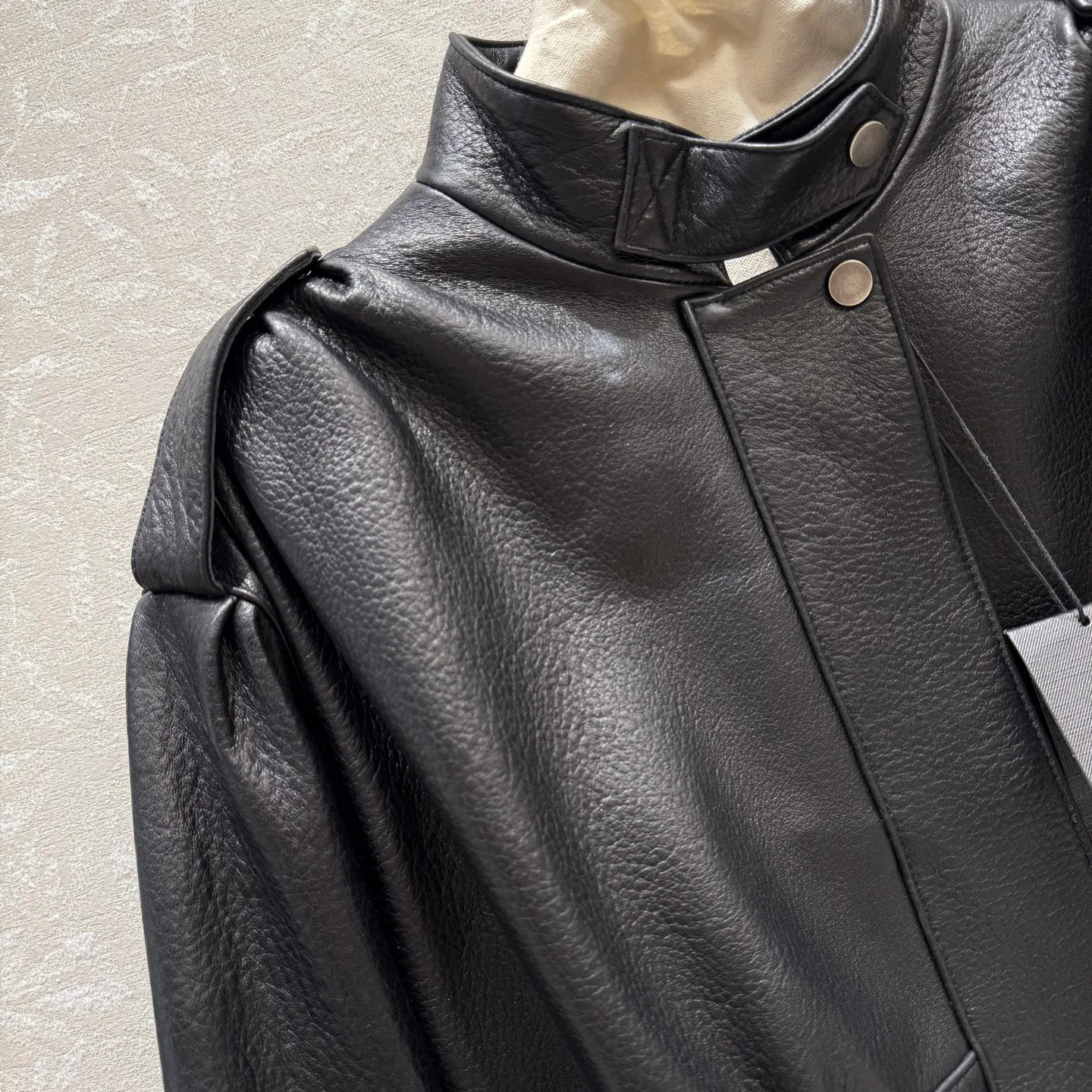 Кожаные Куртки И Дублёнки Женские Saint Laurent 18127944