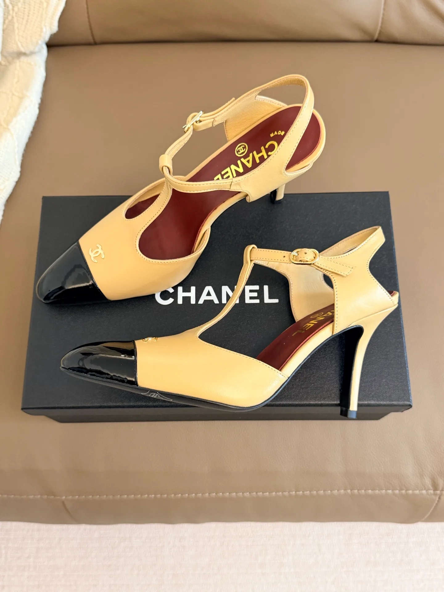 Туфли Женские Chanel 17510583