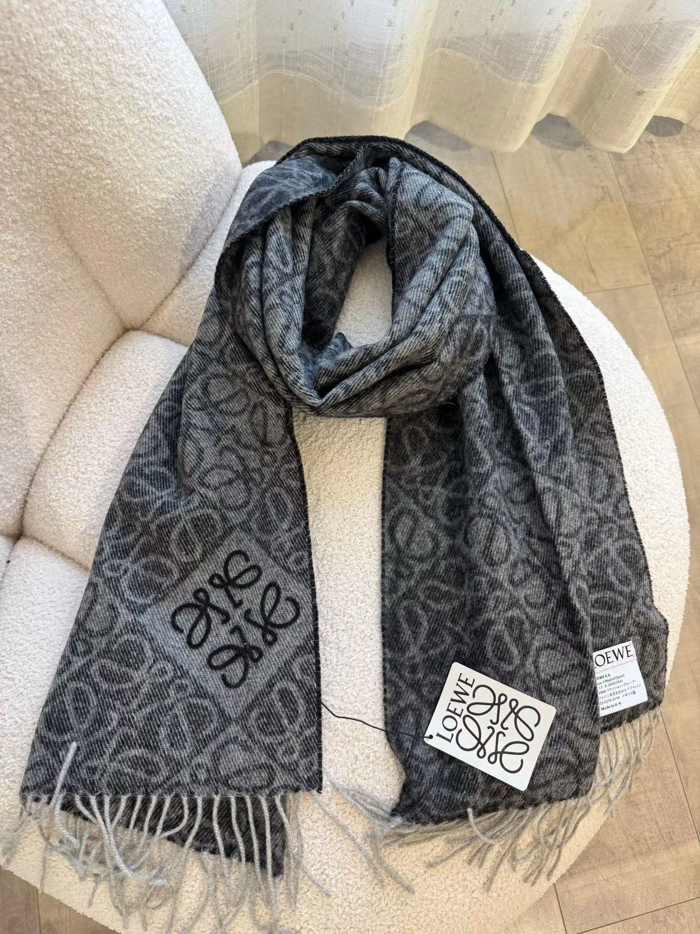 Шарфы Loewe 614910