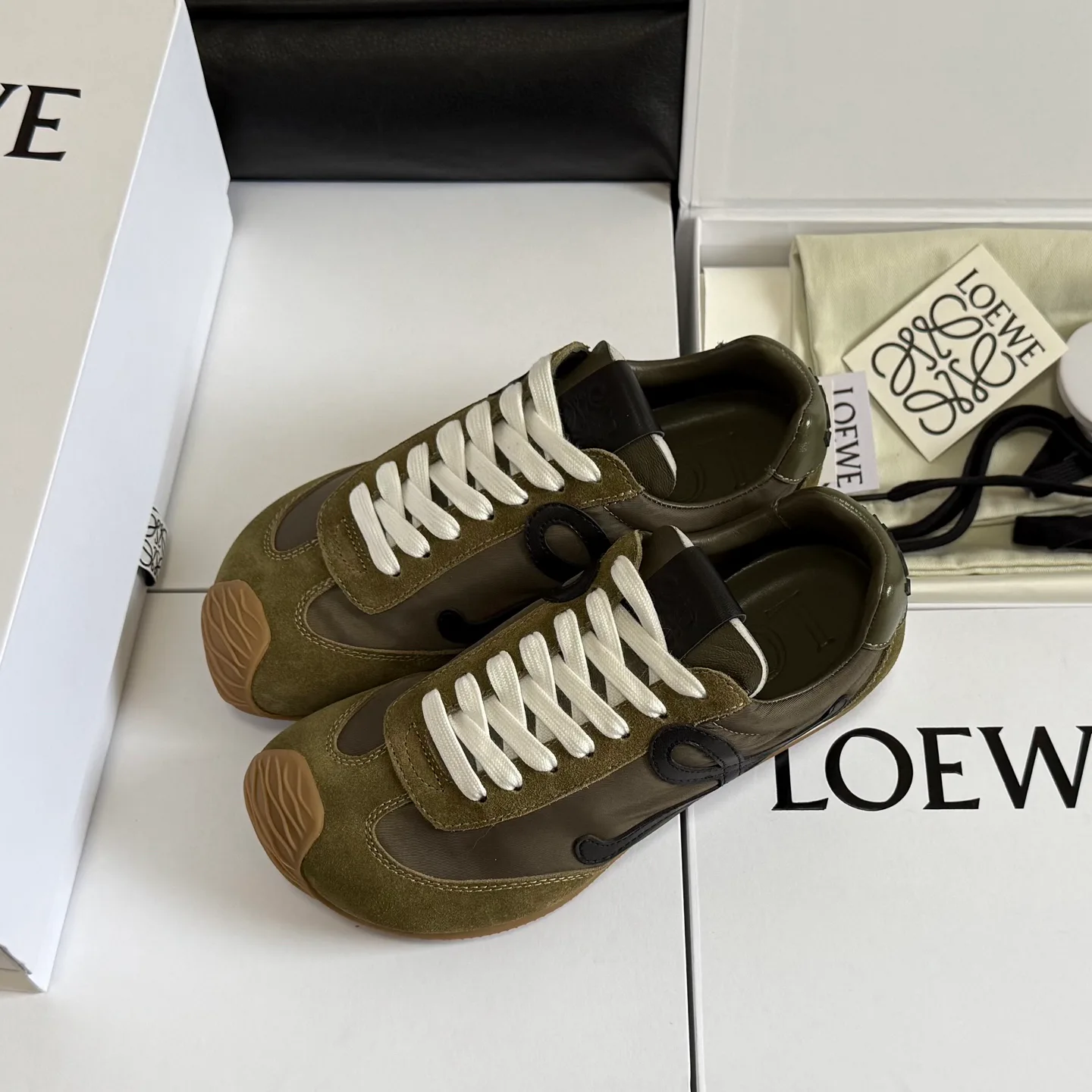 Кроссовки Женские Loewe 6131991