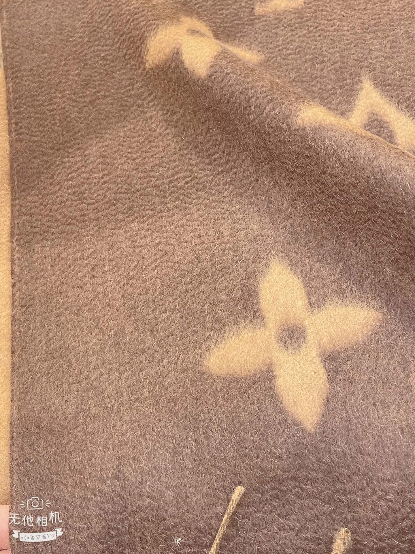 Шарфы Louis Vuitton 1437099