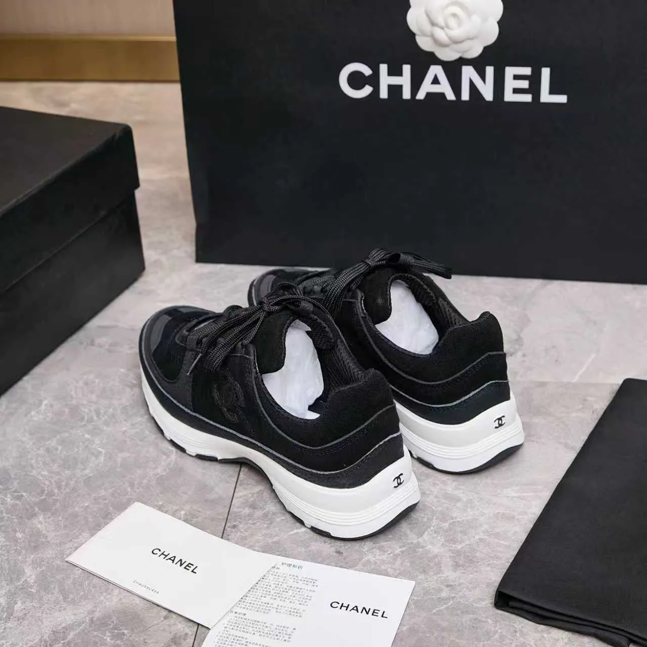 Кроссовки Женские Chanel 10515983